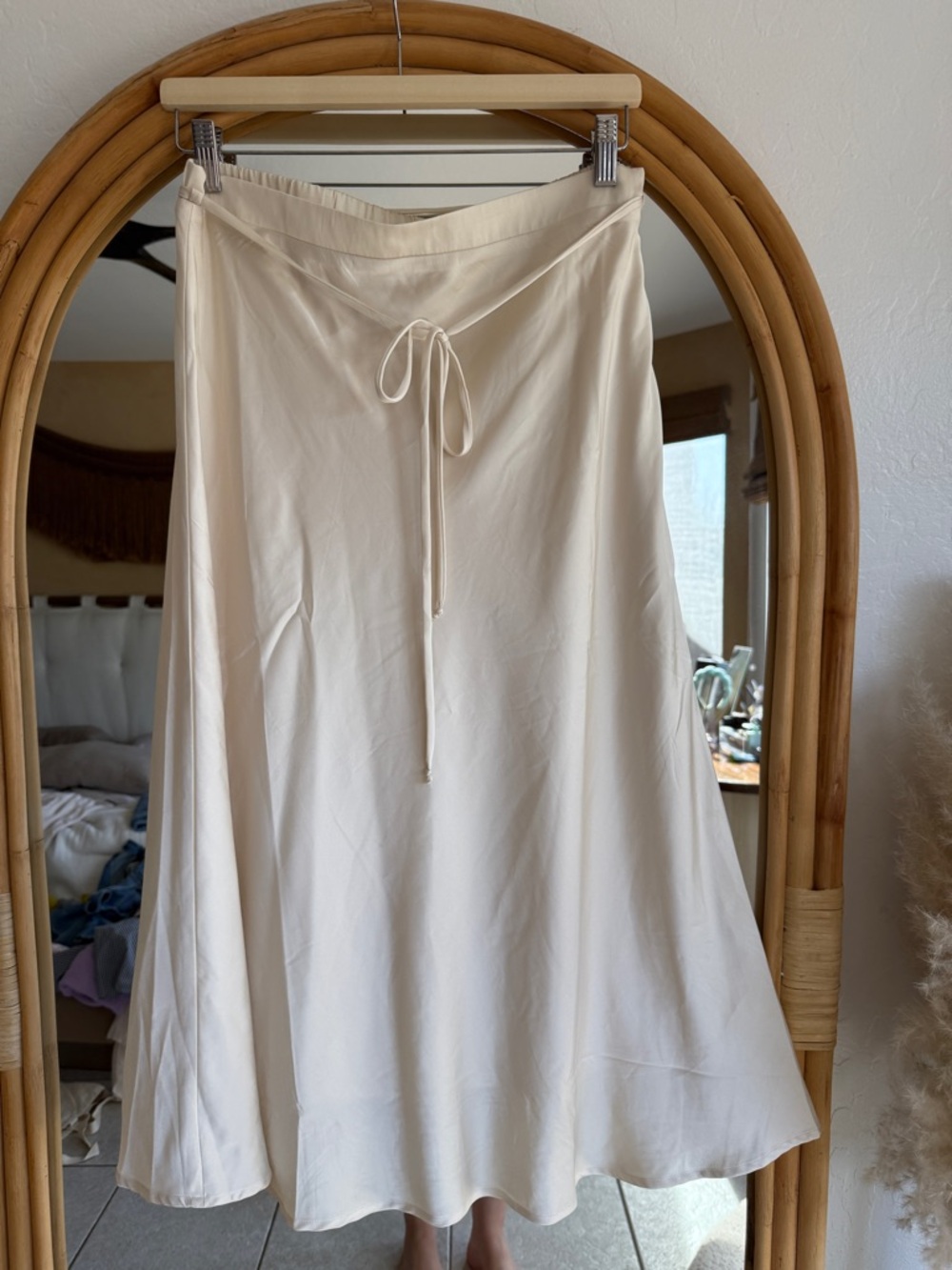 Double Zero Cream A-Line Midi Skirt with Drawstring
